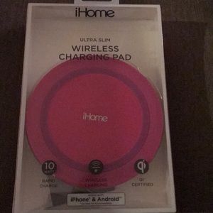 iHome Ultra slim Wireless Charging Pad